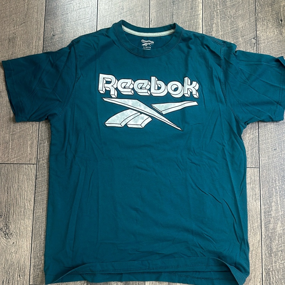 Men Reebok shirt size L